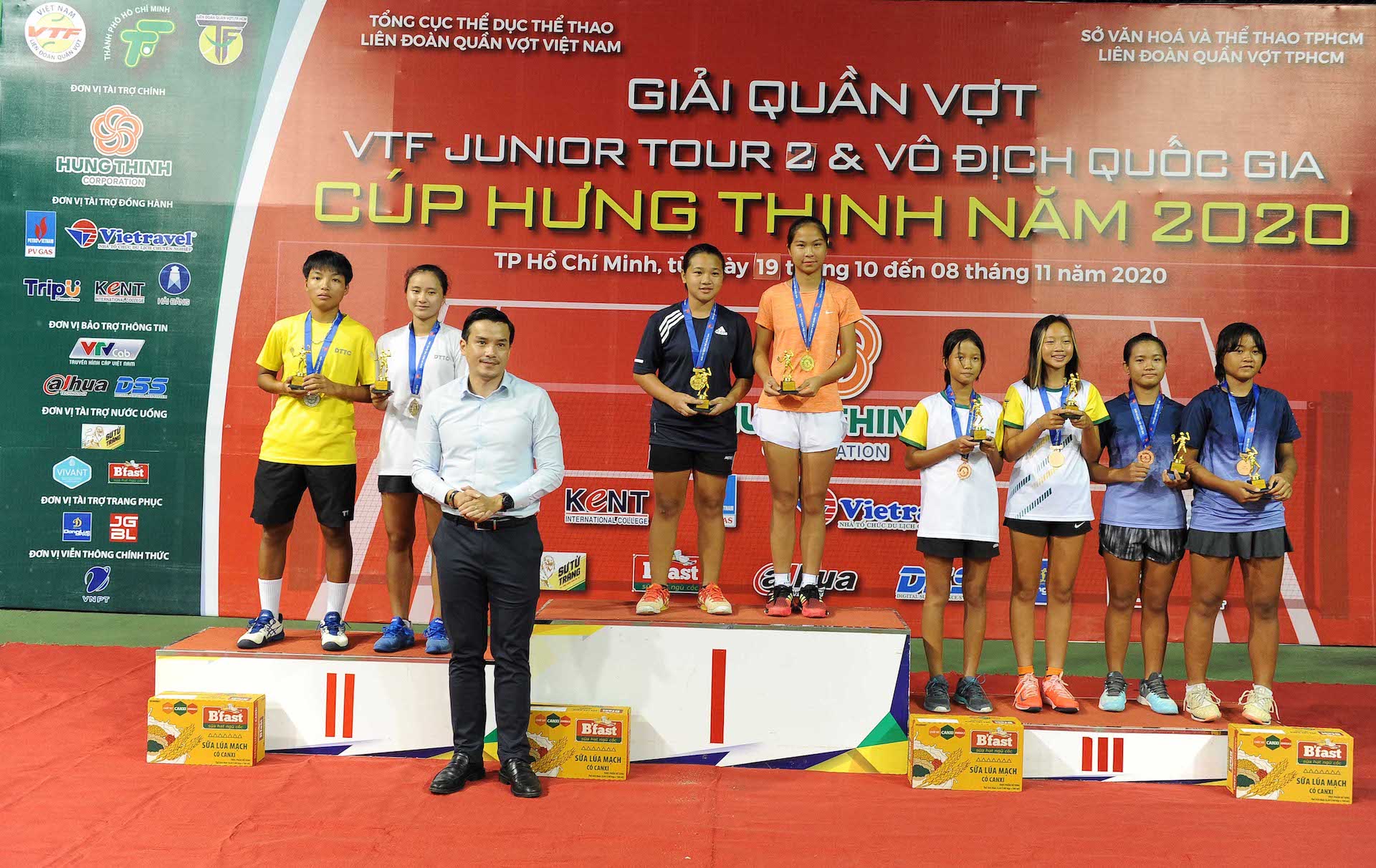 VTF Junior Tour 2 – Hung Thinh Cup 2020: Ngày vui của Chủ nhà - ảnh 5 Hình ảnh: VTF Junior Tour 2 – Hung Thinh Cup 2020: Ngày vui của Chủ nhà số 5