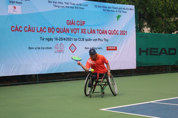 Giải các câu lạc bộ quần vợt xe lăn Toàn quốc - Cúp Tanimex 2021: Ý nghĩa trong ngày Đặc biệt - ảnh 2 Hình ảnh: Giải các câu lạc bộ quần vợt xe lăn Toàn quốc - Cúp Tanimex 2021: Ý nghĩa trong ngày Đặc biệt số 2